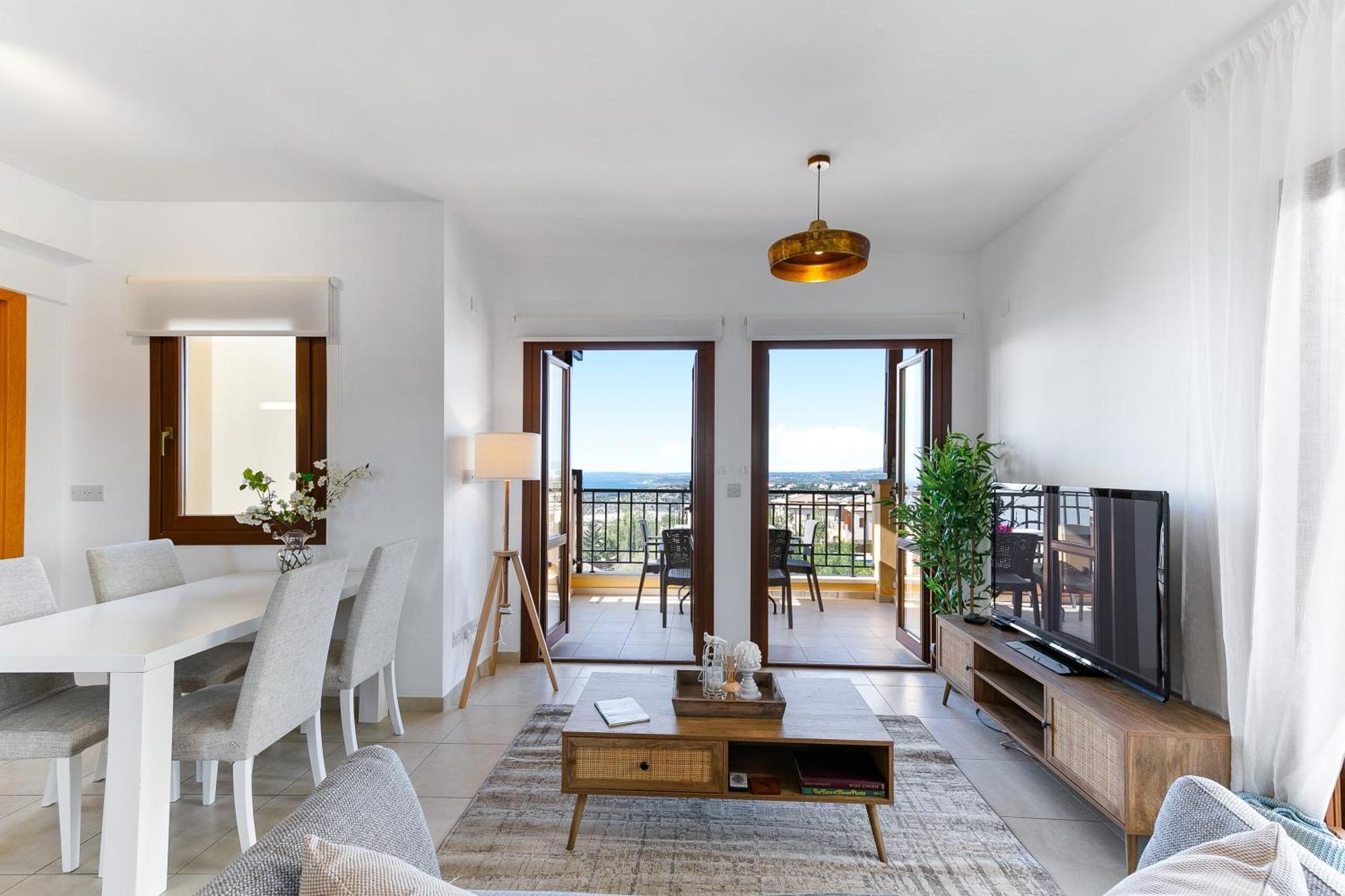1 Bedroom Apartment Pyrgos With Beautiful Sea And Sunset Views, Aphrodite Hills Resort Κούκλια Εξωτερικό φωτογραφία