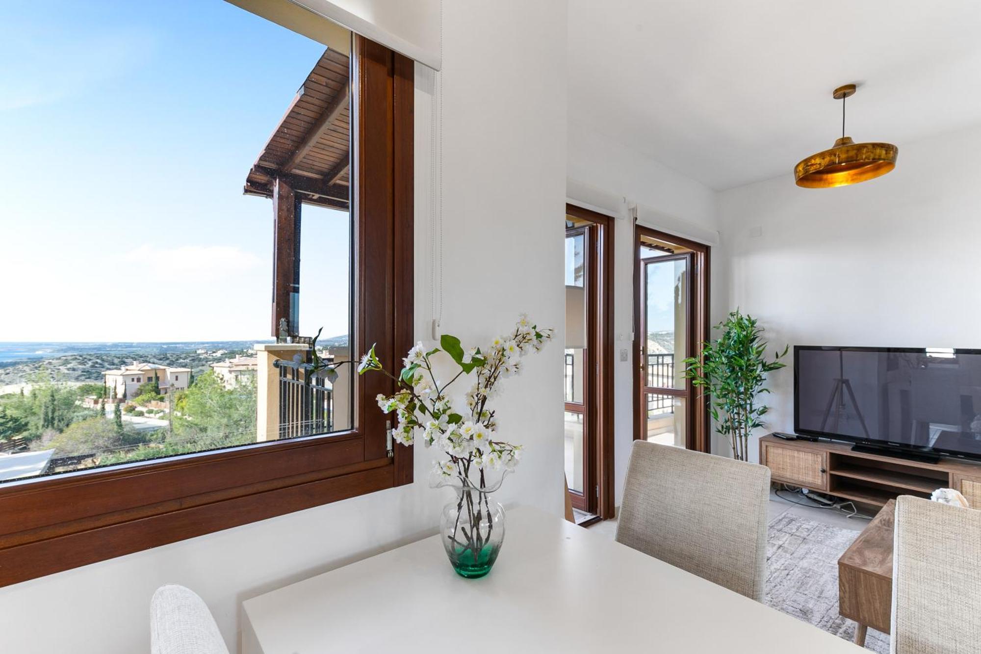 1 Bedroom Apartment Pyrgos With Beautiful Sea And Sunset Views, Aphrodite Hills Resort Κούκλια Εξωτερικό φωτογραφία